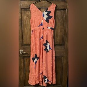 Roxy size medium pink floral dress. New with tags